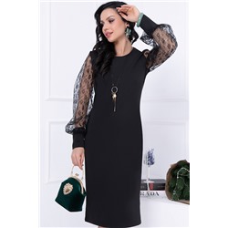 Трикотажное чёрное платье-футляр с рукавами из кружева