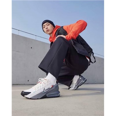 Кроссовки Nik*e Air Max Pulse  👕  Продавец заявляет что это оригинал. Но от него обувь в бомбическом качестве мне приходила. Нареканий ни у меня ни у клиентов не возникло👌