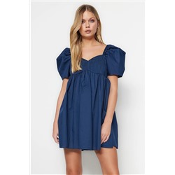 Темно-синее мини-платье с широкими ткаными рукавами и объемными рукавами TWOSS22EL1127