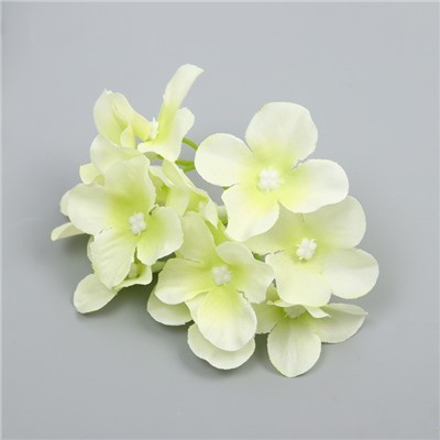 Цветы для декорирования "Гортензия" бело-зелёные 10х10 см