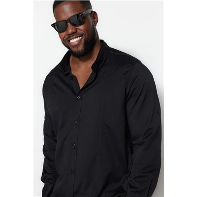 Черная удобная рубашка с эполетами большого размера, стандартного кроя, которую легко гладить TMNSS23GO00096