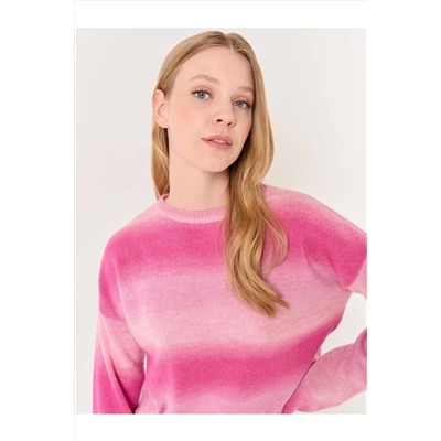 Розовый свитер с круглым вырезом и длинными рукавами в стиле колор-блок