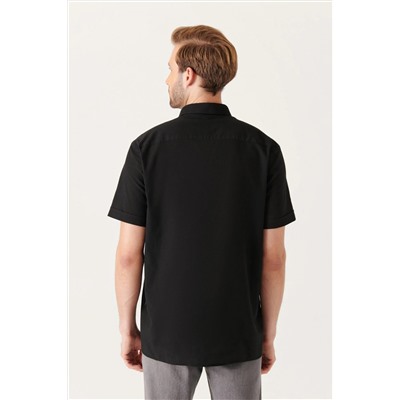 Мужская черная рубашка обычного кроя из 100% хлопка с коротким рукавом и воротником на пуговицах E002210