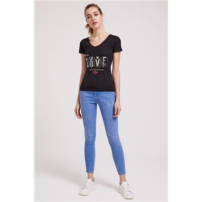 Женская футболка Love с V-образным вырезом, черная 202 LCF 242006