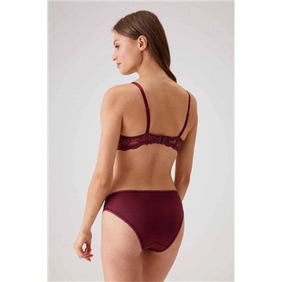 Женский комплект нижнего белья Plum 4561 Milan Push Up с кружевными подкладками и трусиками в приданое