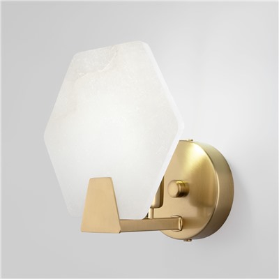 Настенный светильник с мраморным рассеивателем
                     Eurosvet  60158/1 латунь