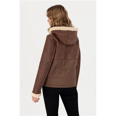 Женская светло-коричневая кожаная куртка Неожиданная скидка в корзине