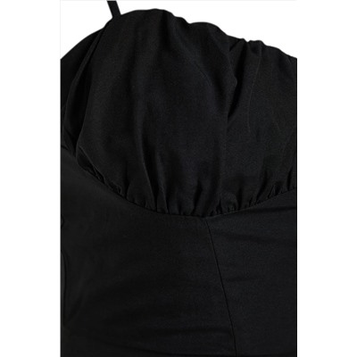 Черное мини-платье с воротником на бретельках TWOSS23EL02226