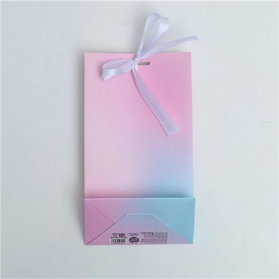 Пакет подарочный с лентой, упаковка, «Love», 13 х 23 х 7 см