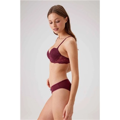 Женский комплект нижнего белья Plum 4561 Milan Push Up с кружевными подкладками и трусиками в приданое