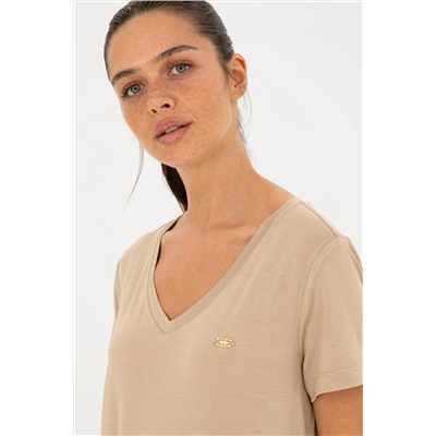 Женская базовая футболка светло-хаки с v-образным вырезом Неожиданная скидка в корзине