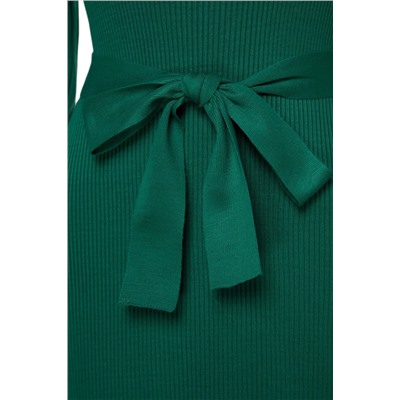 Изумрудно-зеленое трикотажное платье с рукавами-фонариками