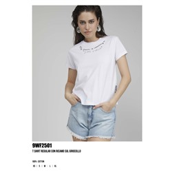 9WF2501  T SHIRT REGULAR CON RICAMO SUl GIROCOLLO