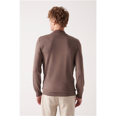 Светло-коричневый вязаный свитер Полуводолазка с фактурным хлопком спереди Стандартная посадка