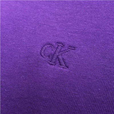 Женские футболки  ✔️Calvin Klei*n Изготовлены на крупной внешнеторговой фабрике из остатков оригинального материалов