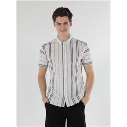 Приталенная рубашка с воротником в полоску, белая мужская рубашка с коротким рукавом