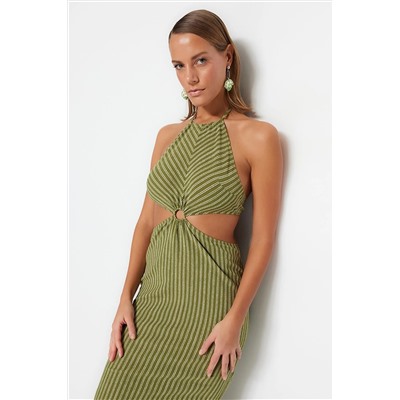 Зеленое приталенное вязаное пляжное платье макси с аксессуарами TBESS23EL00066