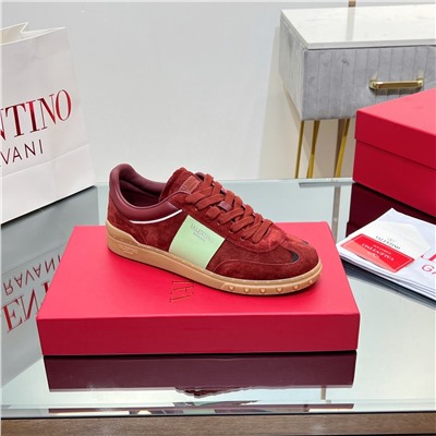 кеды Valentino