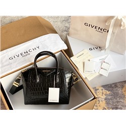 сумка  GIVENCHY Antigona