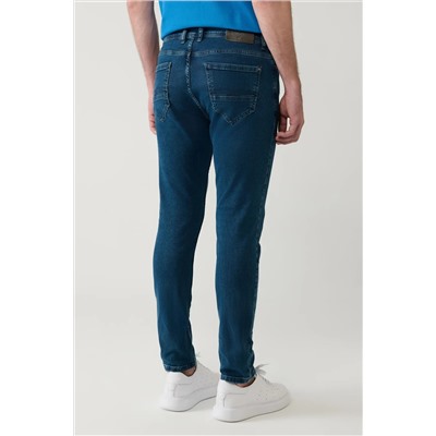 Мужские синие джинсовые брюки с эффектом потертости, гибкий зауженный крой B003526