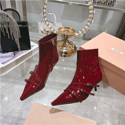 Сапоги короткие  miu miu