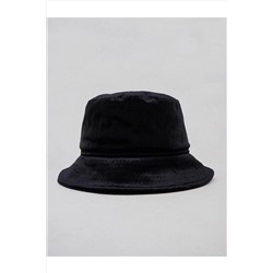 Черная стильная рыбацкая шляпа
